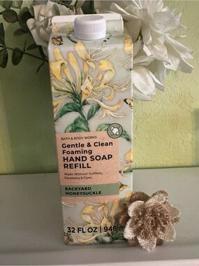 NEW BBW GENTLE FOAMING HANDSOAP REFILL BACKYARD HONEYSUCKLE